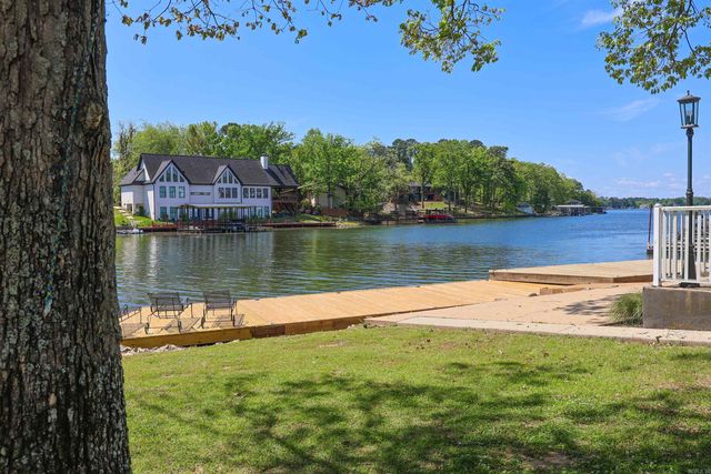 189 Bayshore Cove, Hot Springs, AR 71913