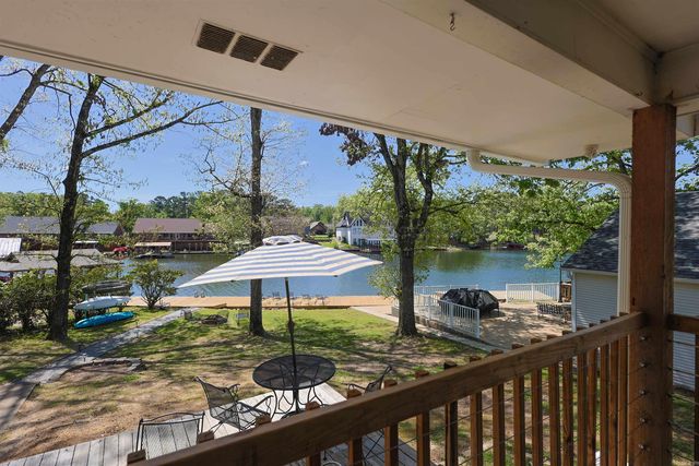 189 Bayshore Cove, Hot Springs, AR 71913