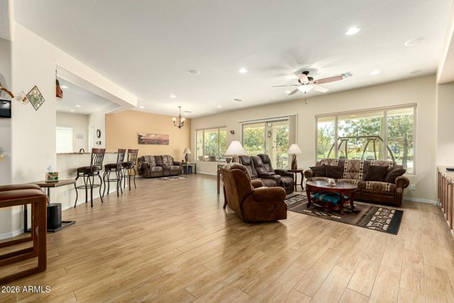 3525 N HUDSON Drive, Florence, AZ 85132