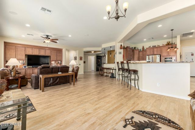 3525 N HUDSON Drive, Florence, AZ 85132