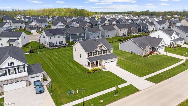 36306 Jannie Lane, North Ridgeville, OH 44039