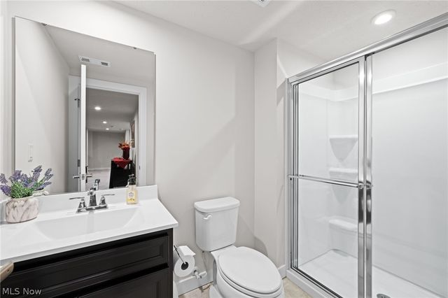 36306 Jannie Lane, North Ridgeville, OH 44039