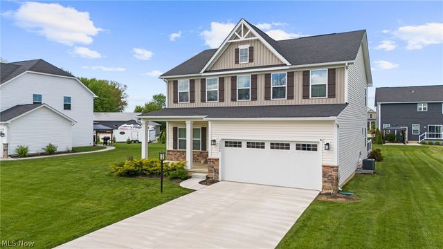 36306 Jannie Lane, North Ridgeville, OH 44039