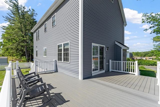 1016 Whipple Rd, Tewksbury, MA 01876