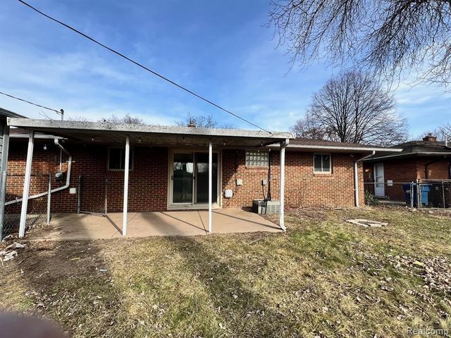 5004 Hayes Street, Wayne, MI 48184