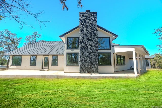 306 N ROLLING OAKS LN, San Antonio, TX 78253