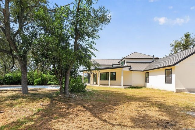 306 N ROLLING OAKS LN, San Antonio, TX 78253