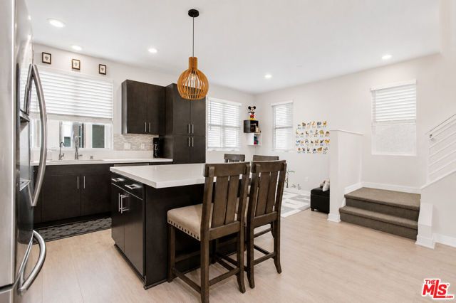 2700 E Chaucer Street 30, Los Angeles, CA 90065