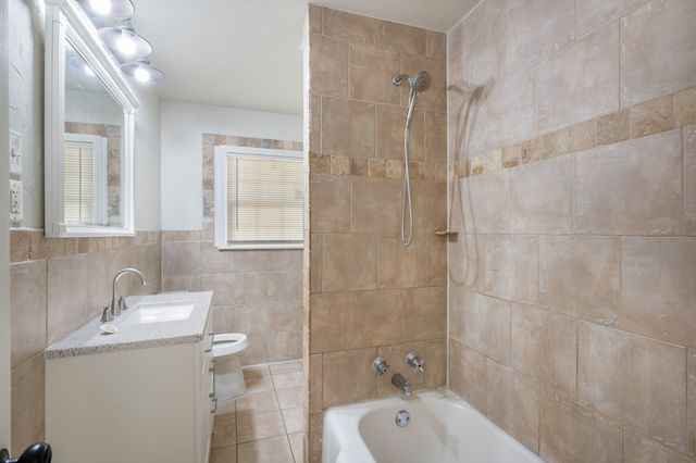 2320 N Edgewood Terrace, Fort Worth, TX 76103