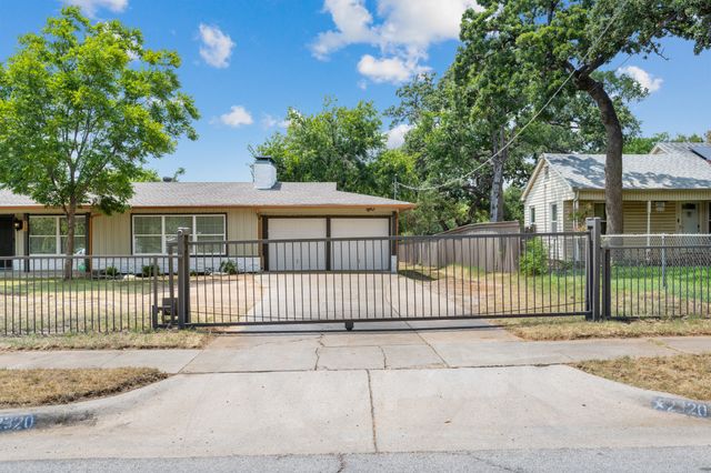 2320 N Edgewood Terrace, Fort Worth, TX 76103