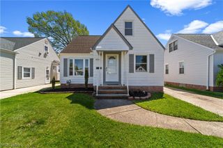 6307 Kenneth Avenue, Parma, OH 44129