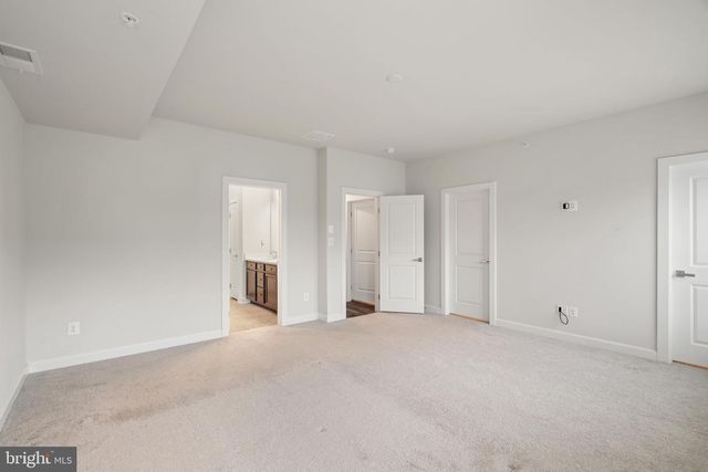 43467 GRANDMOORE ST, Ashburn, VA 20148