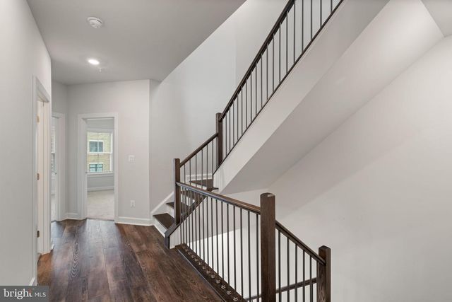 43467 GRANDMOORE ST, Ashburn, VA 20148