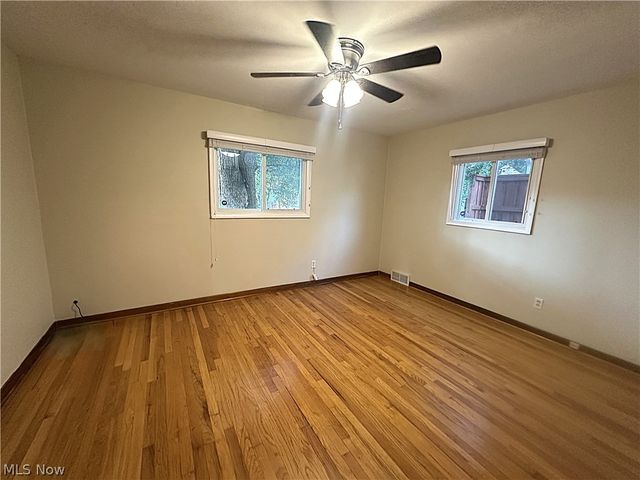 1598 Kingsley Avenue, Akron, OH 44313
