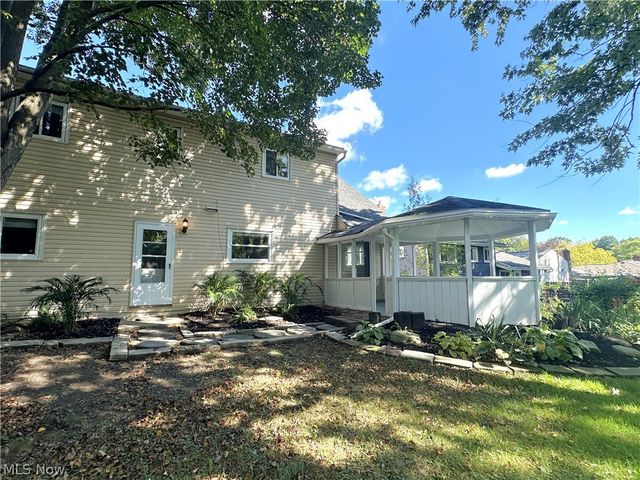 1598 Kingsley Avenue, Akron, OH 44313