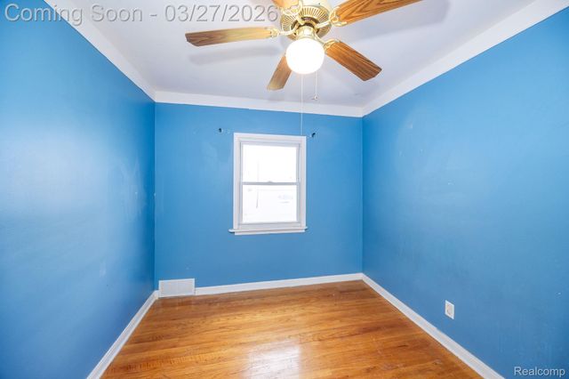 17150 Matthews Street, Riverview, MI 48193