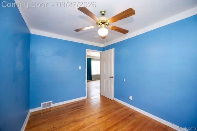 17150 Matthews Street, Riverview, MI 48193