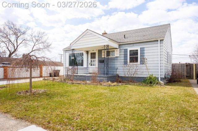 17150 Matthews Street, Riverview, MI 48193