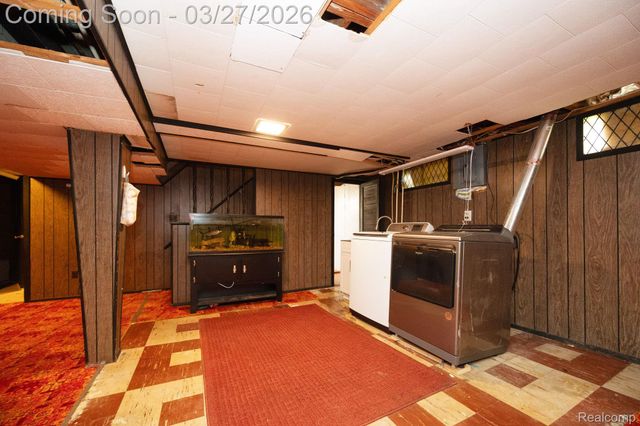 17150 Matthews Street, Riverview, MI 48193