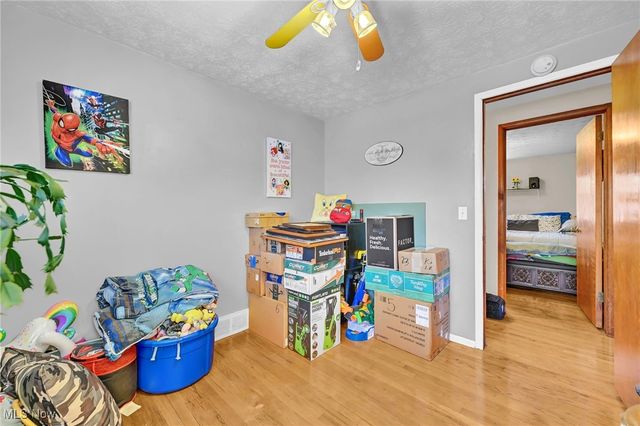 856 Salem Avenue, Elyria, OH 44035