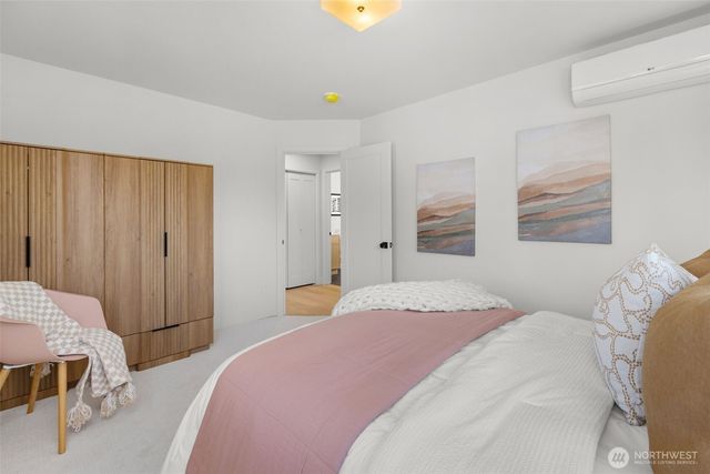 5027 SW Waite Street, Seattle, WA 98116
