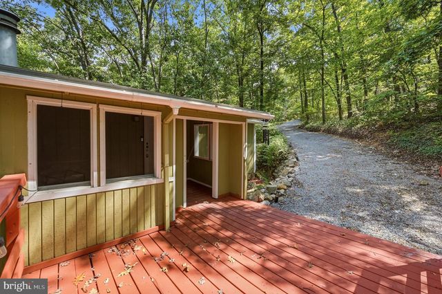 686 NANCY JACK RD, Gerrardstown, WV 25420