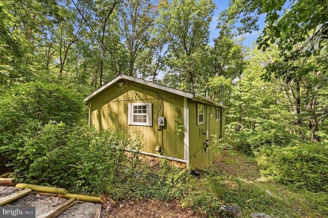 686 NANCY JACK RD, Gerrardstown, WV 25420