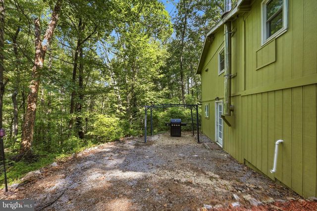 686 NANCY JACK RD, Gerrardstown, WV 25420