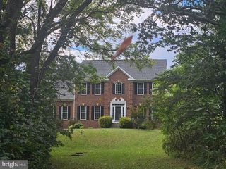 627 CHIMNEY CIR, Middletown, VA 22645
