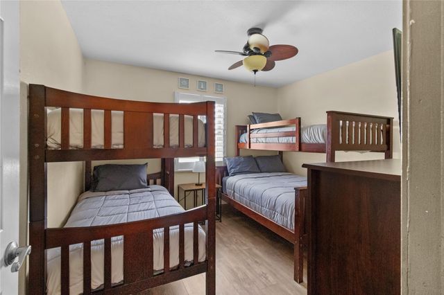 21216 Gulf Drive, Galveston, TX 77554