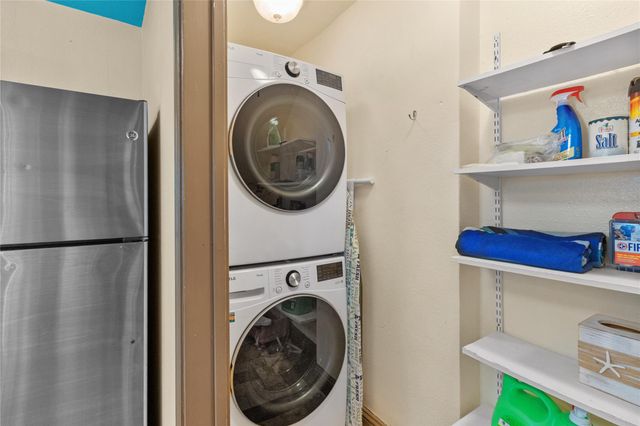 21216 Gulf Drive, Galveston, TX 77554