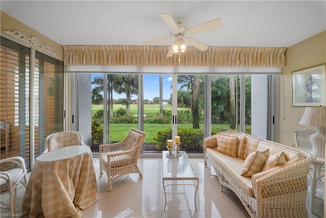 6830 San Marino DR 711A, Naples, FL 34108