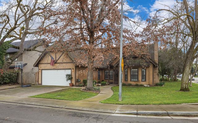 18010 Foreman Ct, Linden, CA 95236