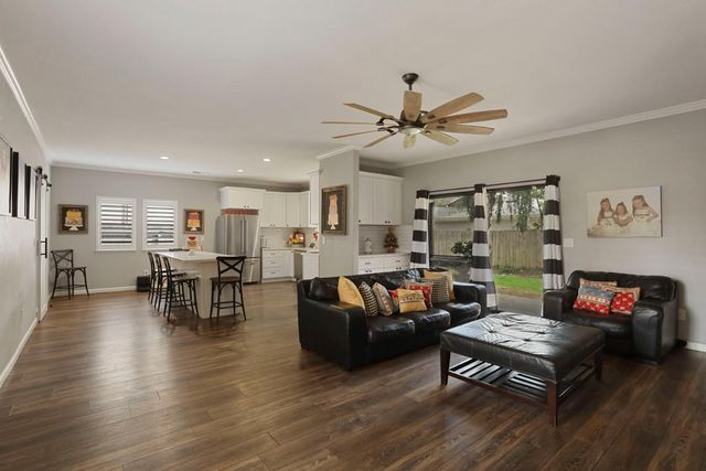 18010 Foreman Ct, Linden, CA 95236