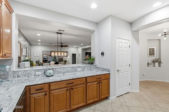 13546 N Piemonte Way, Oro Valley, AZ 85755