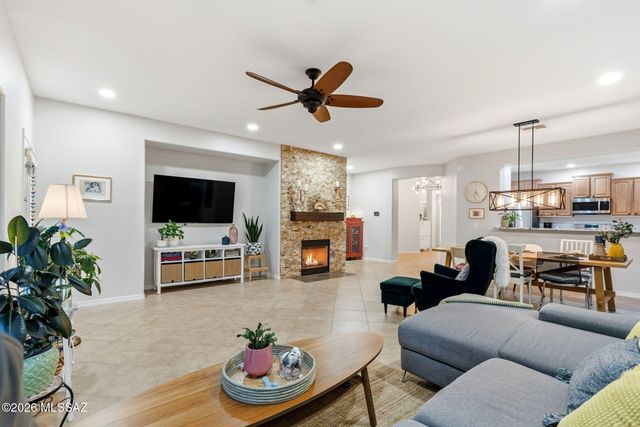 13546 N Piemonte Way, Oro Valley, AZ 85755