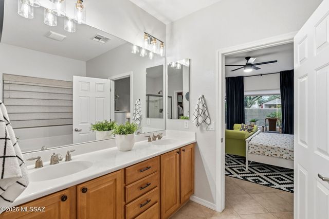 13546 N Piemonte Way, Oro Valley, AZ 85755