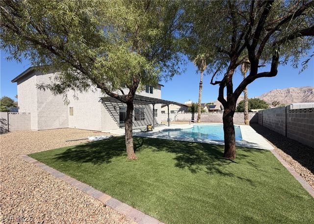 5629 Caladonia Avenue, Las Vegas, NV 89110