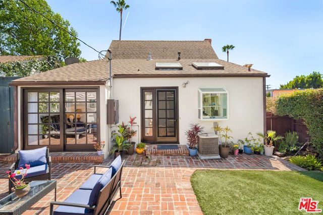 7737 Norton Avenue, West Hollywood, CA 90046