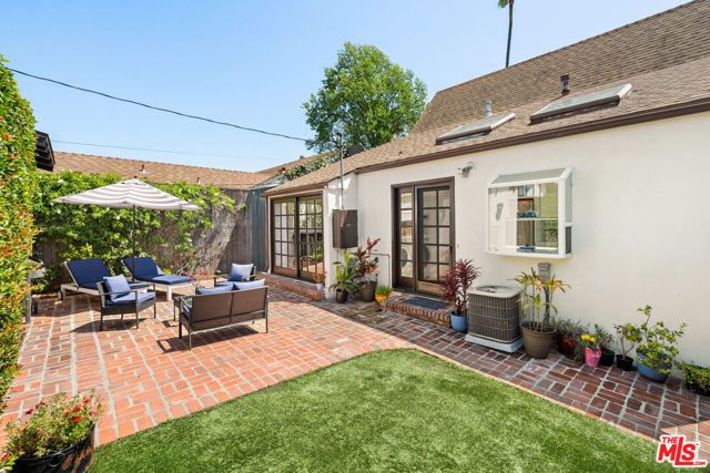 7737 Norton Avenue, West Hollywood, CA 90046