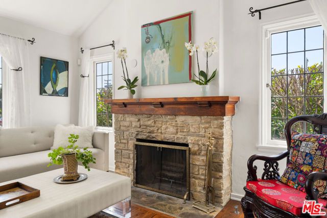 7737 Norton Avenue, West Hollywood, CA 90046