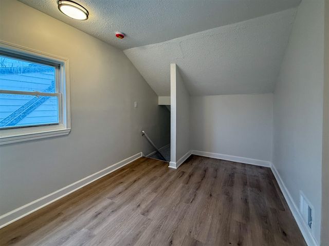 16595 Ardmore Street, Detroit, MI 48235