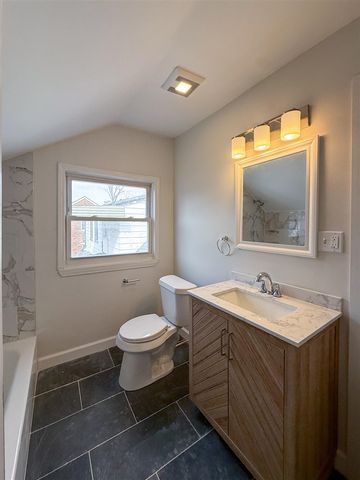 16595 Ardmore Street, Detroit, MI 48235