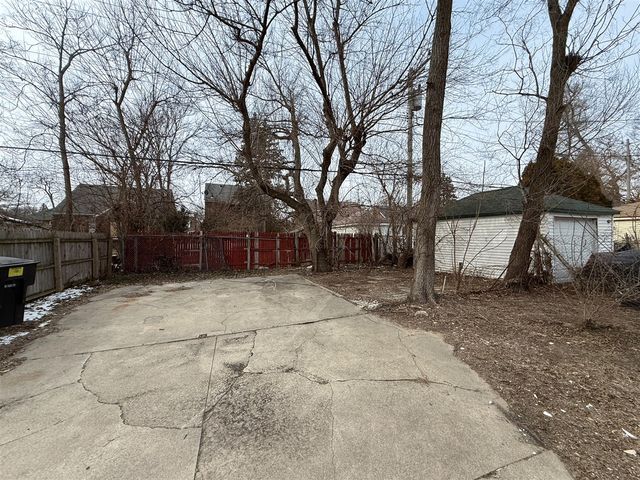 16595 Ardmore Street, Detroit, MI 48235