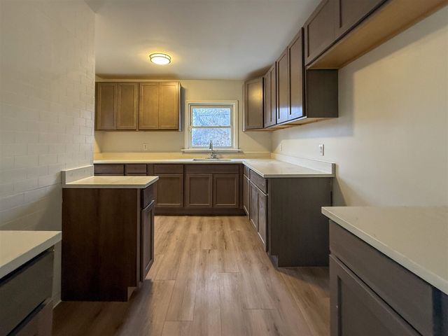 16595 Ardmore Street, Detroit, MI 48235