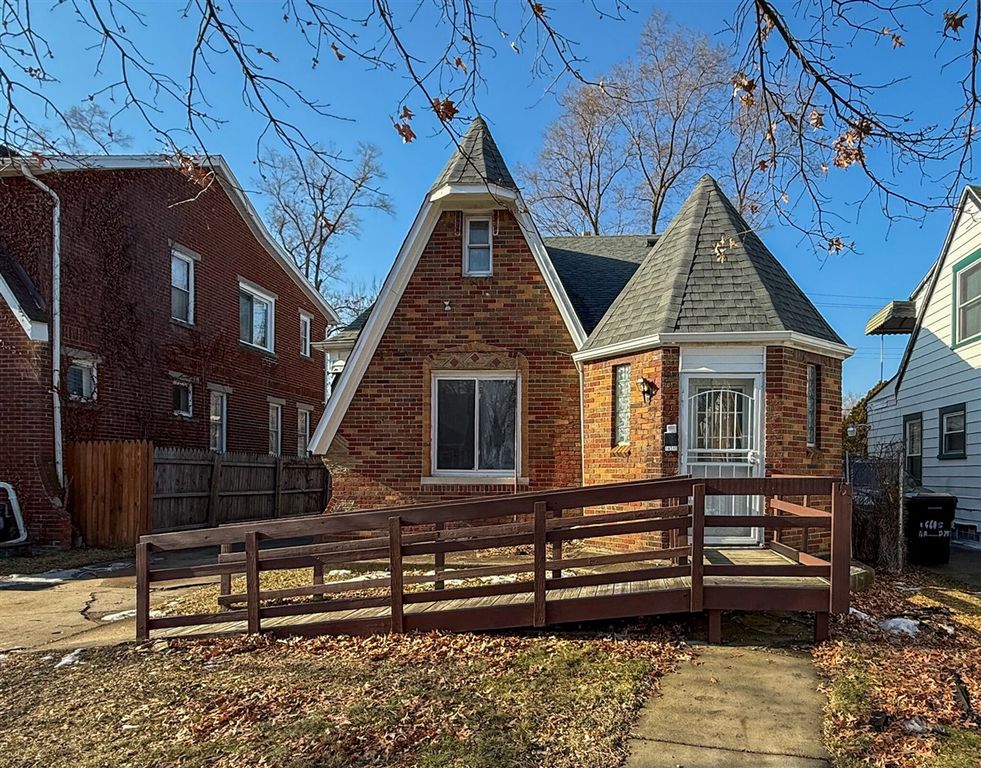 16595 Ardmore Street, Detroit, MI 48235