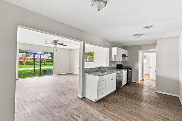 509 Avenue J, South Houston, TX 77587