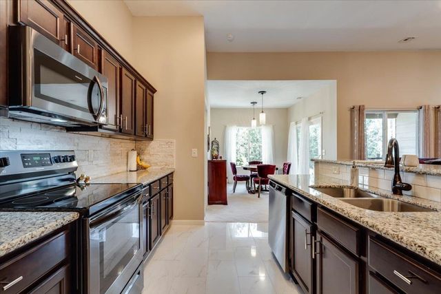 8609 E Millrun, Wichita, KS 67226