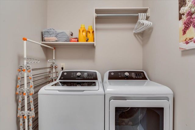 8609 E Millrun, Wichita, KS 67226