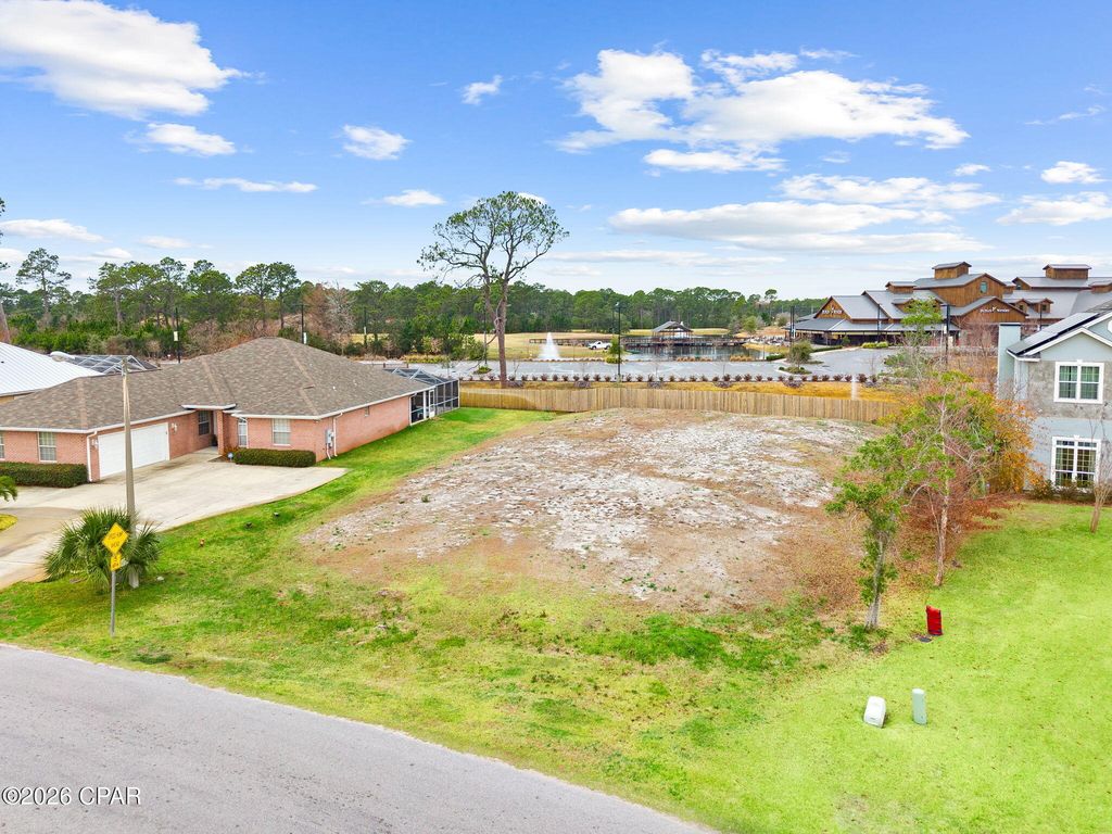 Image 6 of property listing at 96 Hombre Circle, Panama City Beach, FL 32407